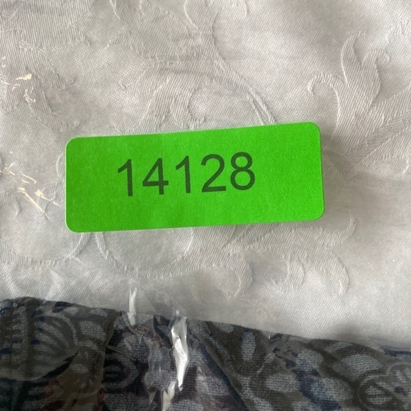 Tranquility by Colorado Clothing Women's Gray/Black Aztec Print Skort Size Small - Picture 10 of 10